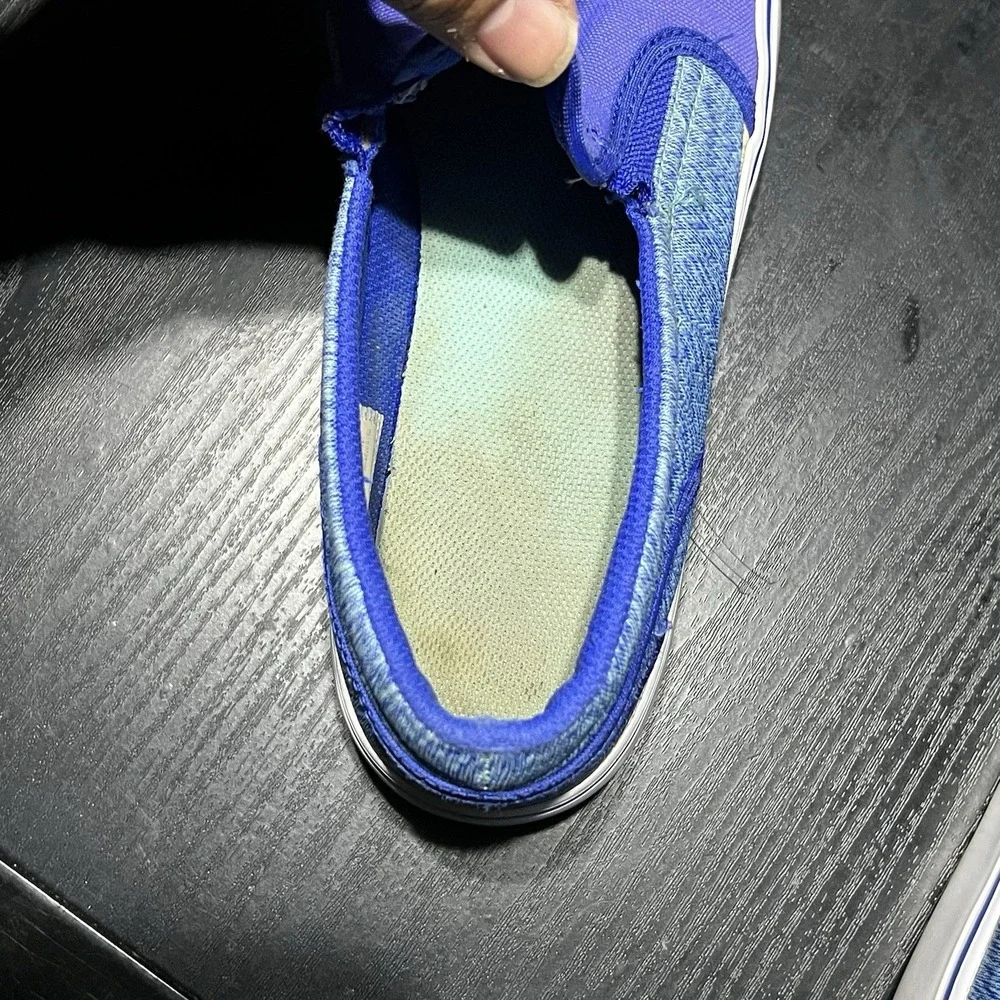 Nike‎ Blue Toki Women's Slip On Size 10 (724770-443)